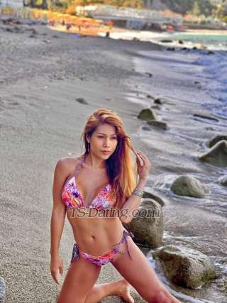 trans girl chispita 1024879