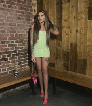 trans girl clara11inche 1224329 trans girl clara11inche 1224329