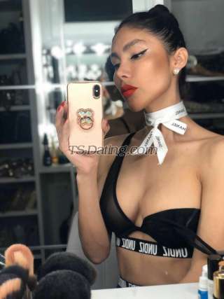 trans girl DALMATS 0927013 trans girl DALMATS 0927013