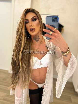 trans girl Dafinny 2779348 trans girl Dafinny 2779348