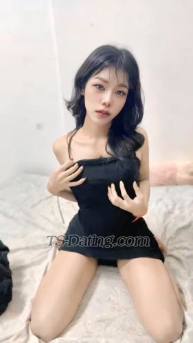 trans girl Davikalin 1826423