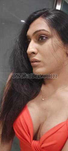 trans girl Deksha 0148376 trans girl Deksha 0148376