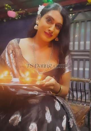 trans girl Deksha 9903157 trans girl Deksha 9903157