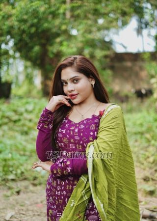 trans girl DesireQueen 4048972 trans girl DesireQueen 4048972