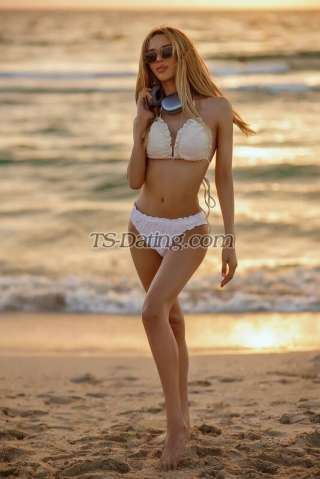 trans girl DianaTSgirl 7483013 trans girl DianaTSgirl 7483013