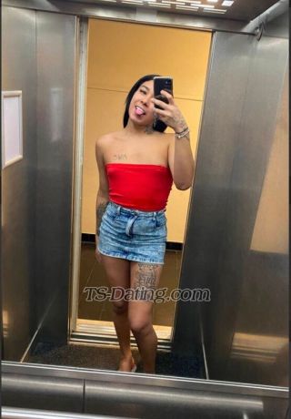 trans girl Dideriaminaa 8287127