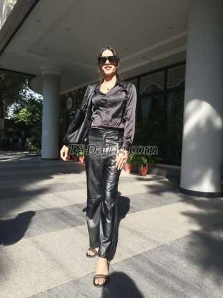 trans girl Diksha96 9633306 trans girl Diksha96 9633306