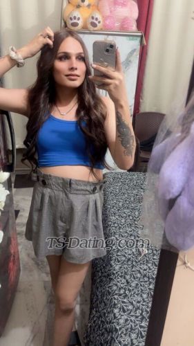 trans girl Dilnooor 2885222