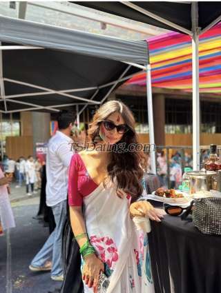 trans girl Dimplee 8014807 trans girl Dimplee 8014807