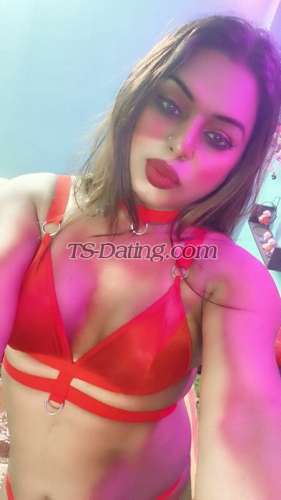 trans girl Dipka 0746099 trans girl Dipka 0746099