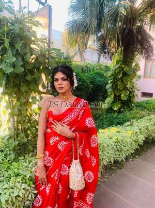 trans girl DivaDua 3829896