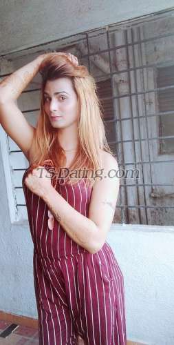 trans girl Divyaroy 2357644