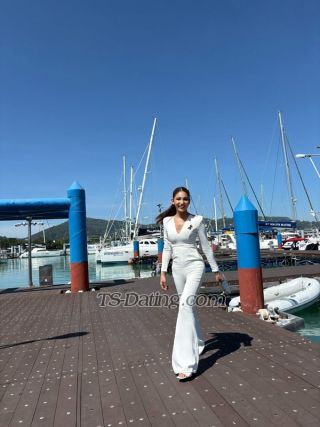 trans girl Dyana 5553823