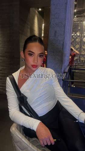 trans girl daniellecarbs 0001114 trans girl daniellecarbs 0001114