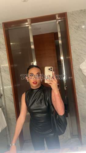 trans girl daniellecarbs 0003903 trans girl daniellecarbs 0003903