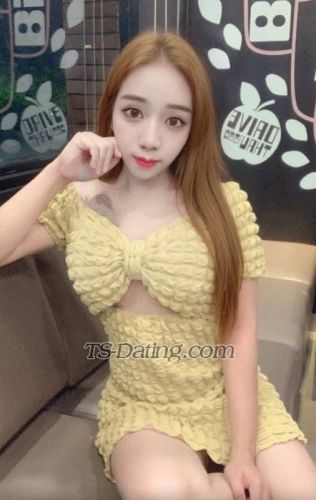 trans girl EEYAMMY 0667818 trans girl EEYAMMY 0667818