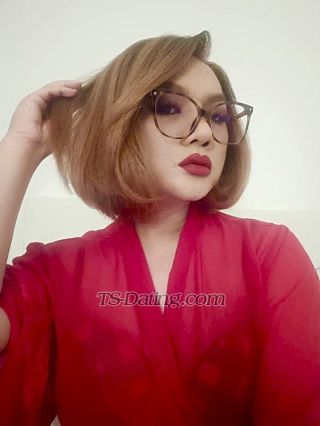 trans girl Elaine 8558681