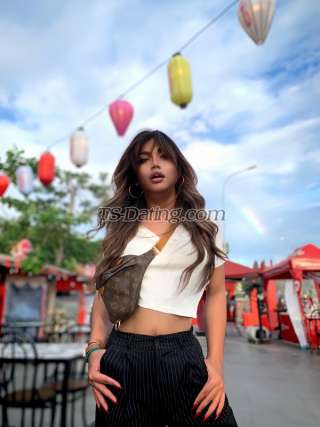 trans girl Elissaxoxo 1920320 trans girl Elissaxoxo 1920320