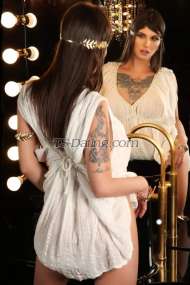 Elizabeth ts Athens Transex Ehi tesoro, mi chiamo Elizabeth, sono una transessuale ninfomane colombiana, che ha costantemente bisogno di nuove esperienze e varietà! Che siano principianti o intenditori, la cosa principale è che ci divertiamo e ci diamo a vicenda completamente! 100% stabile, gioia dell'orgasmo al 100%! Sono dolce come il miele e tuttavia piccante come il peperoncino!!! Con me ottieni pieno valore per i tuoi soldi .. dalla tenerezza al porno duro! attivo / passivo tenero compagno di giochi o amante dispotica, molto è possibile;) Vivi il sogno di mille e una notte .. SERVIZIO: AV attivo / passivo, francese Vivi il sogno di un marito e una notte.. SERVIZIO: AV attivo/passivo, francese. Su entrambi i lati, Rimming passivo, dominante, sottomesso, gentile SM, coccole, baci, erotico verbale, massaggi, Erotico ai piedi, Divertimento al bagno, Giochi di ruolo, anche per coppie, Due uomini, Uomo / Donna / Trans, Spettacolo lesbo, Giochi con dildo , So parlare, pioggia dorata, Pernottamento, Festa, Escort e molto altro ancora!!! Richiedi il tuo servizio individuale direttamente al telefono! Come anche il sesso a tre, il tuo amico/i o una calda serata di festa;) Su richiesta, ti farò diventare la mia ragazza TV o ti porterò allo schiavo. Seducente! Esotico! Indimenticabile! Ti aspetto. Baci
