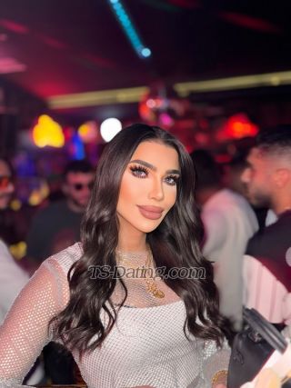 trans girl Ellaa99 9594851