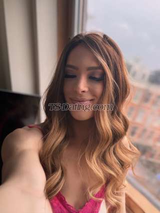 trans girl EllenDutchTS 5611015