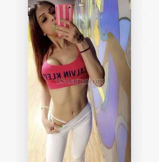 trans girl Embar 3879945 trans girl Embar 3879945