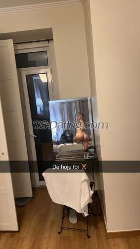 trans girl EmillyJapa 0172607 trans girl EmillyJapa 0172607