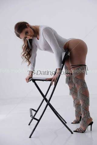 trans girl EmillyJapa 0305399