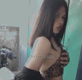 trans girl Emmepatong 4598900 trans girl Emmepatong 4598900