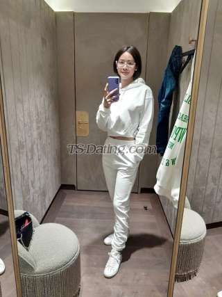 trans girl Emmi569 6377916 trans girl Emmi569 6377916