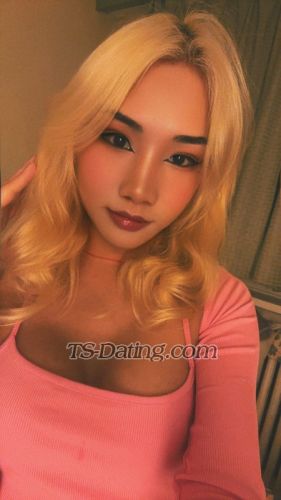 trans girl Enerel 2244897