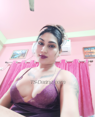 trans girl ExoticRupa 6482976