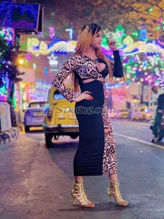 trans girl EvaaDey 2098606 trans girl EvaaDey 2098606