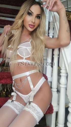 trans girl ExtremRoya 0252340 trans girl ExtremRoya 0252340