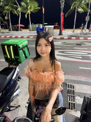 trans girl Fahsaihot69 1184481 trans girl Fahsaihot69 1184481