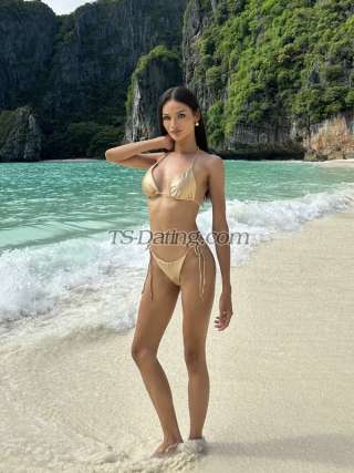 trans girl FairyFirst 0901190 trans girl FairyFirst 0901190