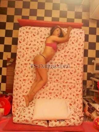 trans girl FlopyC 5593565 trans girl FlopyC 5593565