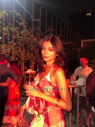 trans girl Florajulia101 6618929