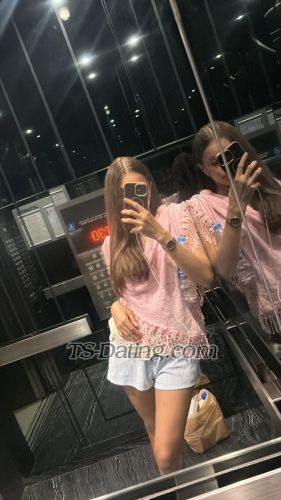 trans girl FoxiGINA 1411282