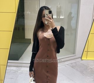 trans girl FoxiGINA 5550166