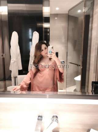 trans girl fifiwhd 0275143 trans girl fifiwhd 0275143