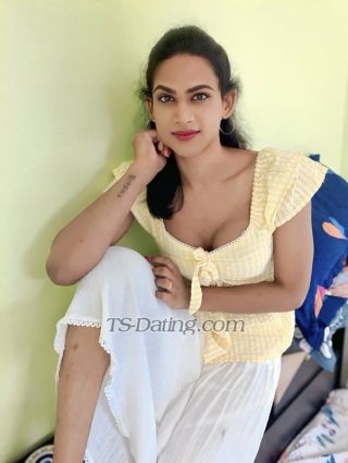 trans girl GabYtrans girl 5720443