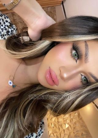 trans girl Gazinifox 8999951