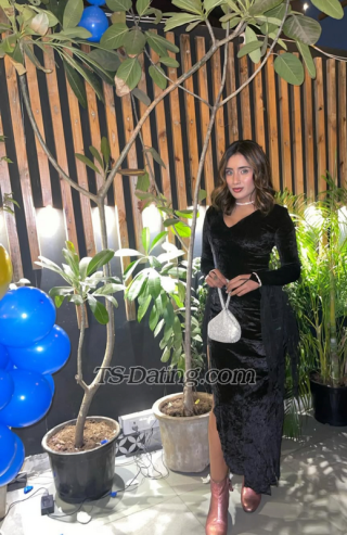 trans girl Genzjulia 2465146