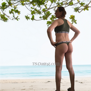 trans girl Gise11e 9768331