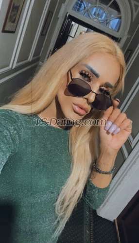 trans girl GiseleUk 8308667 trans girl GiseleUk 8308667