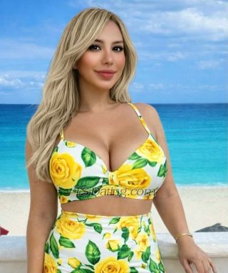 trans girl Golden 2664129