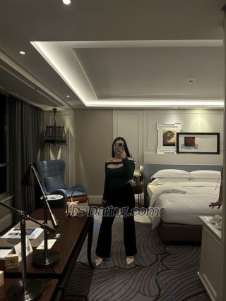 trans girl Gorgeouselise 0439527