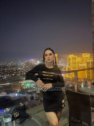 trans girl Gorgeouselise 6176910