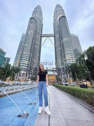 trans girl Guitar55 4035309 trans girl Guitar55 4035309